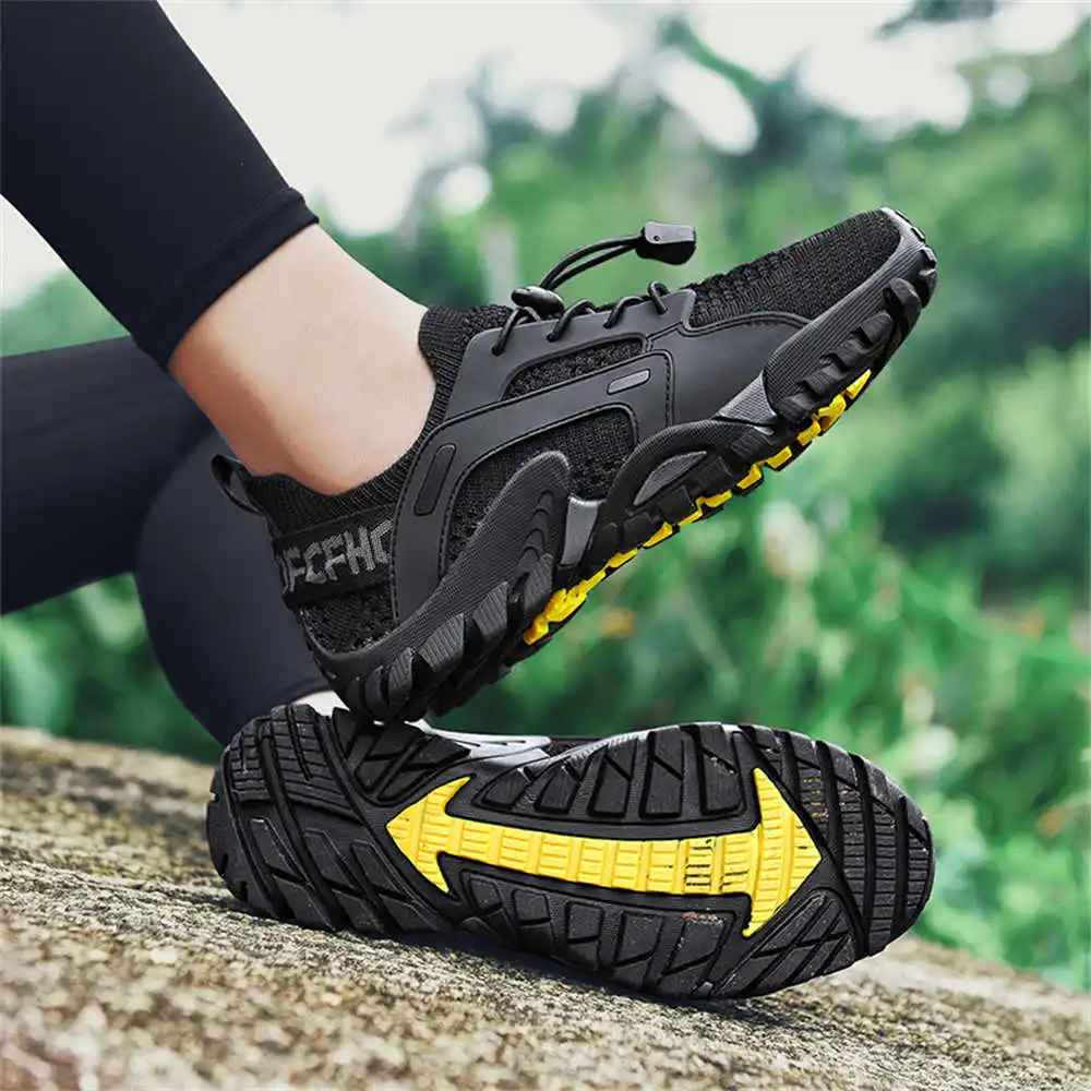 Men Accessories Tips - 40-44 Size 46 Summer Hiking Boots